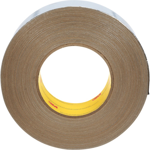 Ruban en aluminium Venture Tape, &eacute;paisseur 2,7 mils, 48 mm (1-7/8") x 91,4 m (299,9') - 3M 1521CW-F407