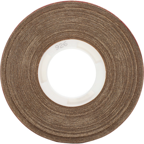 Ruban de transfert adh&eacute;sif ATG Scotch, 12,7 mm (1/2") la x 16,5 m (54') lo, 5 mils - 3M 926-1/2X18