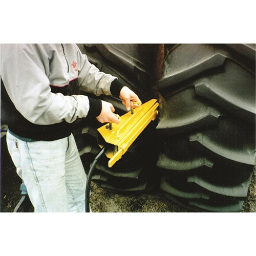 Pro Series Dual Agricultural Hydraulic Bead Breaker - Esco 10106