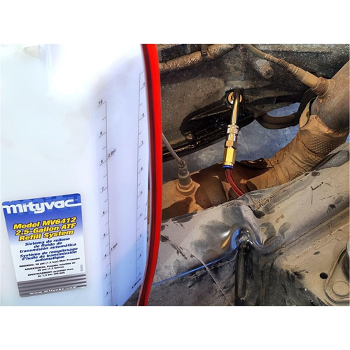 Syst&egrave;me de remplissage de liquide de transmission automatique de 2,5 gallon - MITYVAC MV6412A