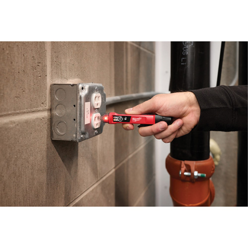 Dual Range Non-Contact Voltage Detector with LED, 12 V - 49 V/50 V - 1000 V, Display & Sound Alert - Milwaukee 3203-20