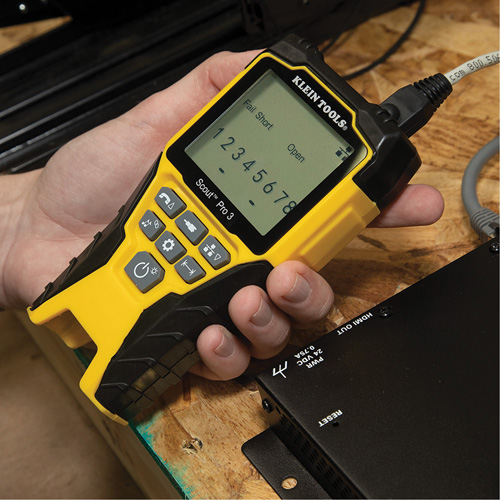Ethernet Cable Tester Kit with Scout&reg; Pro 3 Tester, Remotes & Adapter - Klein Tools VDV501851