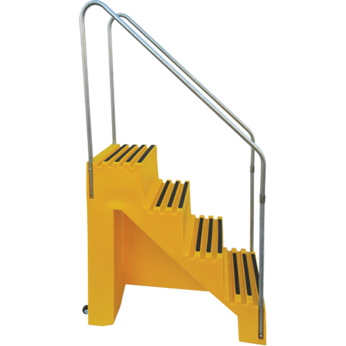 Industrial Step Stool, 4 Steps, 43" x 22-1/2" x 66" High - Diversified Plastics Inc. ST-445-14