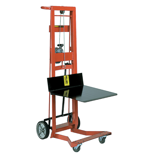 Empileur &agrave; plateforme, M&eacute;canisme Treuil manuel, Capacit&eacute; de 750 lb, Levage max de 40" - Wesco 260020