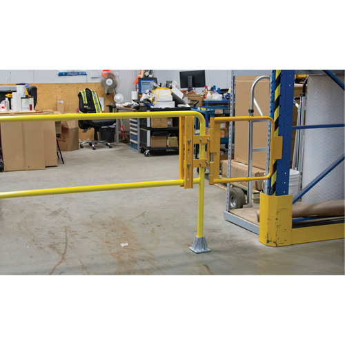 Safety Swing Gate, 21" H x 24" - 40" W - KLETON 