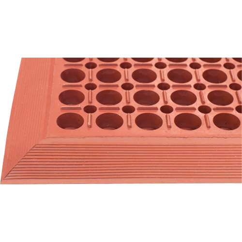 Tapis de s&eacute;rie Competitor, &agrave; fentes, 3' x 5' x 7/8", Orange, Caoutchouc naturel - Edgewood Matting CBI140305