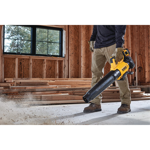 Souffleur &agrave; main sans balais MAX* (Outil Seulement), 20 V, Vitesse d'air 125 mi/h, &agrave; pile - DEWALT DCBL722B