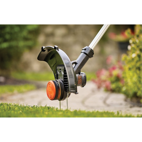 Max* Cordless String Trimmer Kit, 13", Battery Powered, 40 V - Black & Decker LST140C