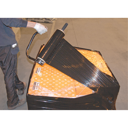 Stretch Wrap, 80 Gauge (20.3 micrometers), 18" x 1000', Opaque Black - Goodwrappers 4G-18-4MRRBO