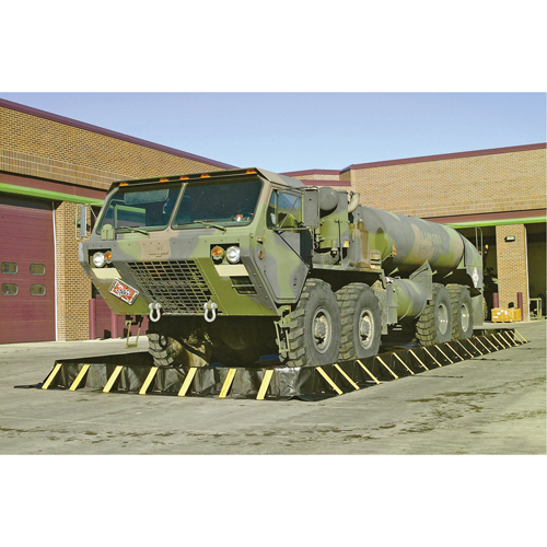 Stinger Collapsible Berm, 1944 US gal. Capacity, 26' W x 10' L x 12" H, Snap-Up Bracket - Enpac 48-10261-BK-SU