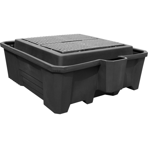 Palettes de confinement pour grand r&eacute;cipient pour vrac, Capacit&eacute; de d&eacute;versement 385 gal., 73" x 80,5" x 29,5" - Black Diamond 5469-BD