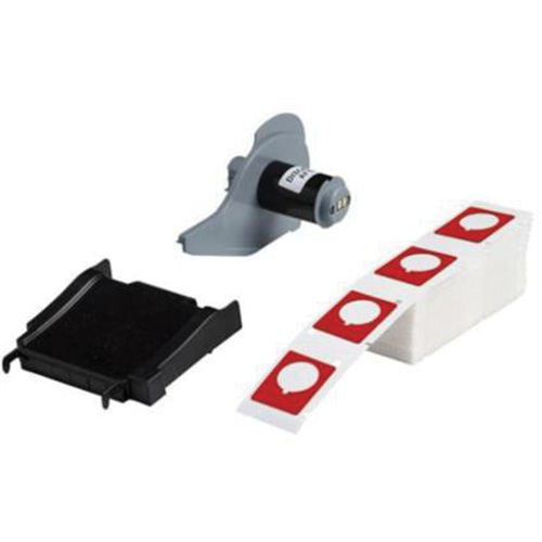 &eacute;tiquettes sur&eacute;lev&eacute;s pour panneau &agrave; bouton-poussoir, Polyester, 1,2" lo x 1,5" h, Rouge - Brady M7-167-593-RD
