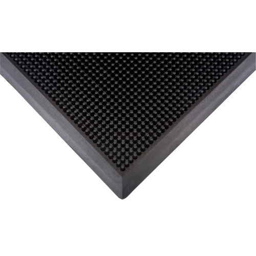 Tapis d'entr&eacute;e ext&eacute;rieure, Caoutchouc, Grattoir Type, Motif Textur&eacute;, 3' x 6', Noir - Produits de sécurité Zenith 