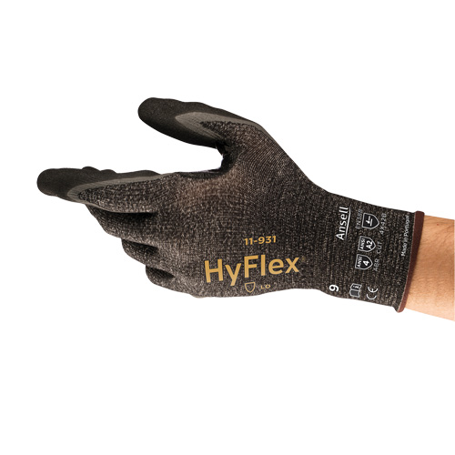 HyFlex&reg; 11-931 Lightweight Palm-Dipped Gloves, 7/Small, 18 Gauge, Foam Nitrile Coated, ASTM ANSI Level A2/EN 388 Level B - Ansell 11931070