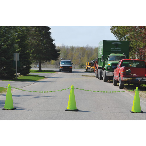 Traffic Cone & Chain Kit, 28", Green - Mr. Chain 93214-6