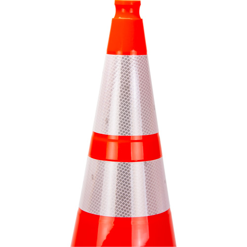 C&ocirc;ne de signalisation de premi&egrave;re qualit&eacute;, 28", Orange, Bande(s) r&eacute;fl&eacute;chissante(s) 4" & 6" - Produits de sécurité Zenith 