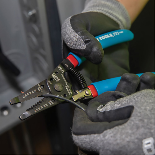 Klein-Kurve&reg; Wire Stripper & Cutter - Klein Tools 11057