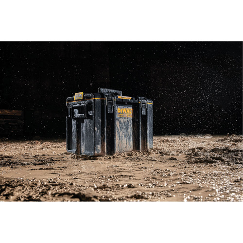 ToughSystem&reg; 2.0 Extra Large Toolbox, 21-3/4" x 14-3/4" x 16-1/4", Black - DEWALT DWST08400