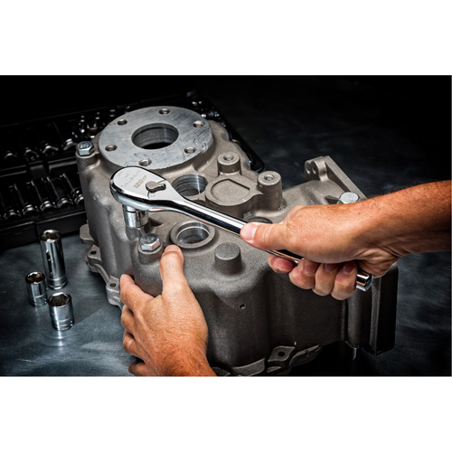Jeu d'outils pour m&eacute;canicien &agrave; 6 pans SAE/m&eacute;triques 120XP - Gearwrench 80700P