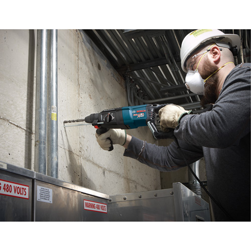 SDS-Plus&reg; Bulldog Xtreme Rotary Hammer, 3/16" - 5/8", 8 A, 0-5800 BPM, 0-1300 RPM, 2.0 ft.-lbs. - Bosch 11255VSR