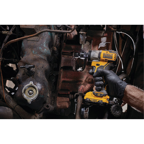 Cl&eacute; &agrave; choc avec moteur sans balai Xtreme (outil seulement), 12 V, Mandrin 3/8" - DEWALT DCF902B