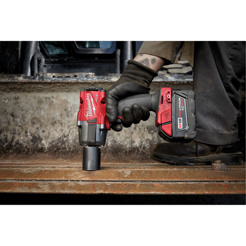 Cl&eacute; &agrave; chocs &agrave; couple moyen M18 Fuel avec bague de friction (outil seulement), 18 V, Mandrin 3/8" - Milwaukee 2960-20