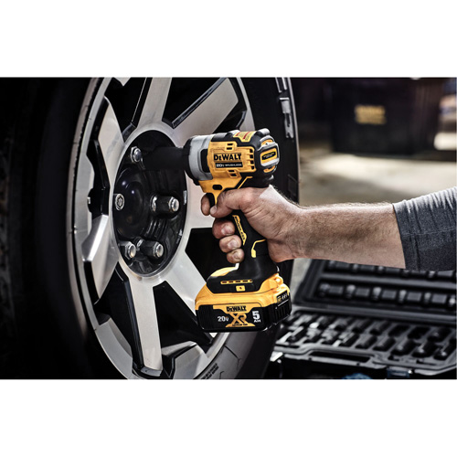 MAX* Cordless Impact Wrench with Hog Ring Anvil (Tool Only), 20 V, 3/8" Socket - DEWALT DCF913B