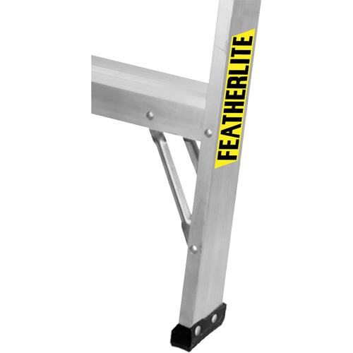 Chevalet de sciage industriel, 2' ha x 31,9375" la x 23,50" pr, Capacit&eacute; de 300 lb, Aluminium - Featherlite 3702