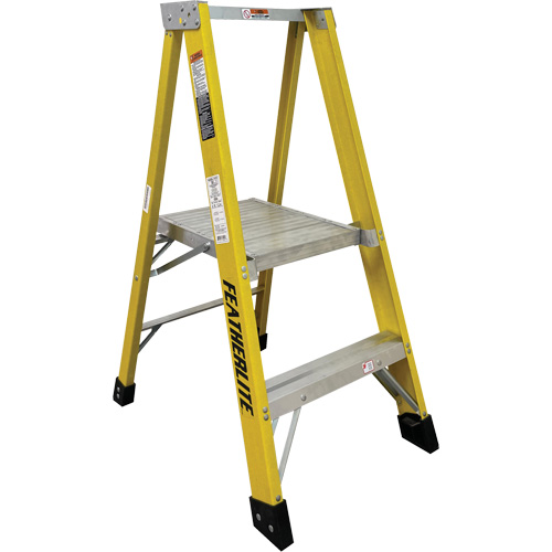 Industrial Heavy-Duty Platform Stepladders (6500 Series), 5', 300 lbs. Cap. - Featherlite 6505