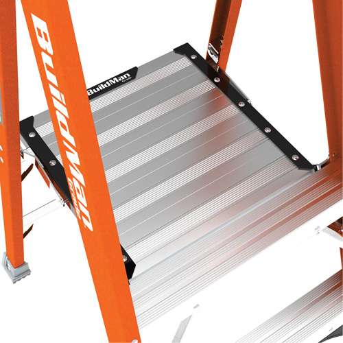 Safespace Platform Step Ladder, 3', 300 lbs. Cap. - Metaltech E-PSFB3T1A