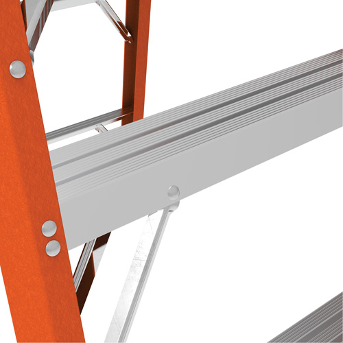 Safespace Platform Step Ladder, 3', 300 lbs. Cap. - Metaltech E-PSFB3T1A