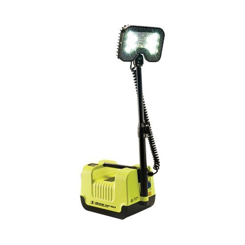 9455 Remote Area Lighting Systems, LED, 21 W, 1600 Lumens, Plastic Housing - Pelican 094550-0000-245