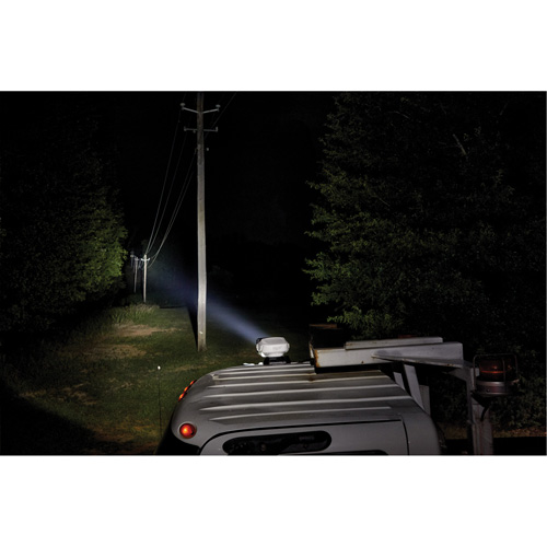 Utility Remote Control Search Light, LED, 4250 Lumens - Milwaukee 2123