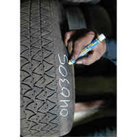 Marqueur &agrave; peinture Tyre Marque, B&acirc;ton plein, Blanc - Markal 051420