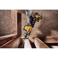 Scie alternative sans fil &agrave; une main Atomic (outil seulement), 20 V, Lithium-ion Bloc-pile, 2800 coups/min - DEWALT DCS369B