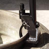 Manual Bead Breaker - Esco 70160