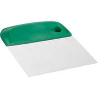 Coupe-p&acirc;te flexible en acier inoxydable, Vert, 4-1/2" la x 5-3/4" lo - Vikan 40572