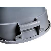 Contenant gris Titan pour d&eacute;chets, Plastique, 32 gal. US - M2 Professional WM-PRH3232-G
