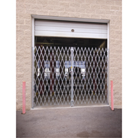 Barri&egrave;res de s&eacute;curit&eacute; galvanis&eacute;es repliables, Repliable double fixe, 14' lo x 6' h d&eacute;ploy&eacute; - Illinois Engineered Products PFG1465