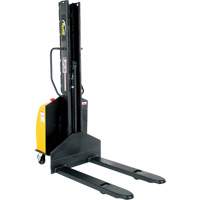 Gerbeur motoris&eacute; avec m&acirc;t &eacute;troit, Fonctionnement &eacute;lectrique, Capacit&eacute; 1500 lb, Lev&eacute;e max 118" - Vestil SLNM-118-FF