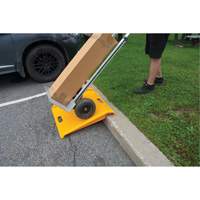 Portable Poly Hand Truck Curb Ramp, 1000 lbs. Capacity, 27" W x 27" L - KLETON 