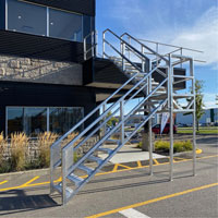 Escalier Smartstairs t&eacute;lescopique &agrave; 3-5 marches en aluminium - Metaltech AL-SSEH5