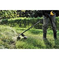 Accessoire coupe-bordure sans fil sans balai Max*, 17", &agrave; pile, 60 V - DEWALT DCST972B