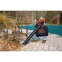 Ensemble daspirateur/balayeuse sans fil Max*, 40 V, Vitesse d'air 120 mi/h, &agrave; pile - Black & Decker LSWV36