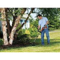 Trousse de coupe-bordure sans fil Max*, 13", &agrave; pile, 40 V - Black & Decker LST136