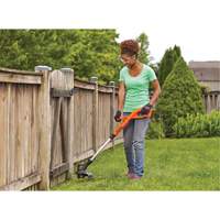 Ensemble coupe-bordure/taille-bordure sans fil Max*, 10", &agrave; pile, 20 V - Black & Decker LST201-CA