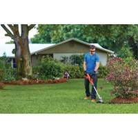 Ensemble coupe-bordure/taille-bordure sans fil Max*, 12", &agrave; pile, 20 V - Black & Decker LST300-CA