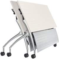 Panneau s&eacute;parateur pour table de formation 2gether - Offices To Go IT60MP