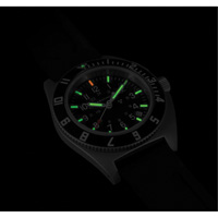 Montre Steel Navigator avec date sur ensemble bracelet en caoutchouc noir de trois morceaux, Num&eacute;rique, &agrave; piles, 41 mm, Noir - Marathon WW194013SS-0130