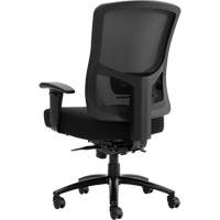 Chaise &agrave; dossier haut avec m&eacute;canisme &agrave; basculement synchronis&eacute; robuste Raven 400, Mailles, Noir, Capacit&eacute; 400 lb - Offices To Go OTG10703B